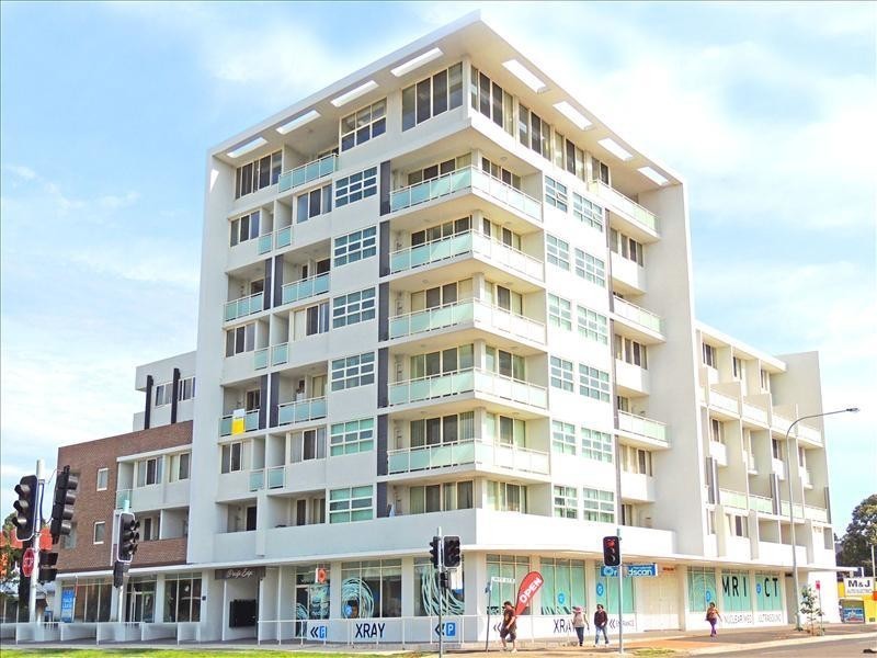 13/175 Pitt Street, Merrylands NSW 2160